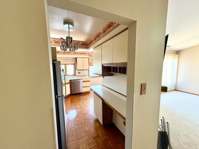 17218 Ridgeland Avenue 3s, Tinley Park, IL 60477