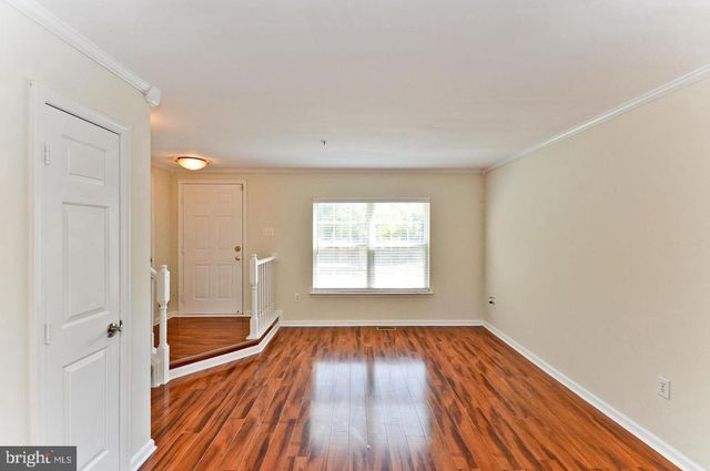 6304 E HIL MAR CIR, District Heights, MD 20747