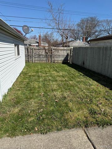 3959 Monroe Street, Dearborn Heights, MI 48125