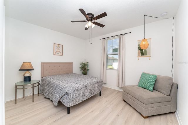 573 VISTA VILLAGES BOULEVARD, Davenport, FL 33896