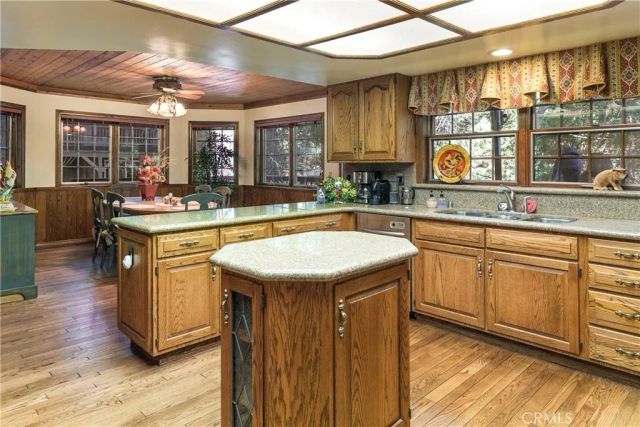 27421 Cedarwood Drive, Lake Arrowhead, CA 92352