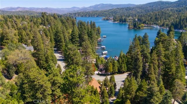 27421 Cedarwood Drive, Lake Arrowhead, CA 92352