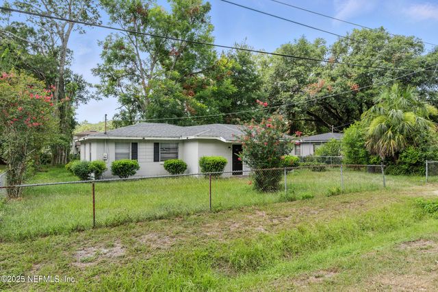 7174 MATTHEW Street, Jacksonville, FL 32210