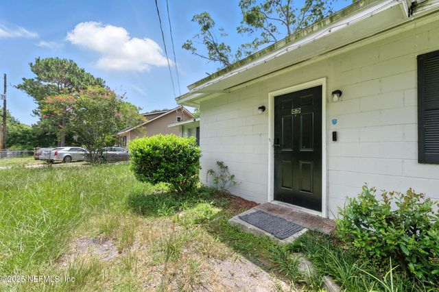 7174 MATTHEW Street, Jacksonville, FL 32210