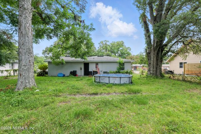 7174 MATTHEW Street, Jacksonville, FL 32210