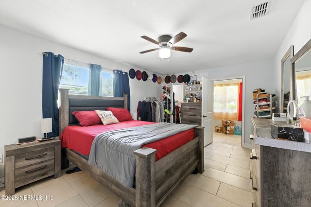 7174 MATTHEW Street, Jacksonville, FL 32210