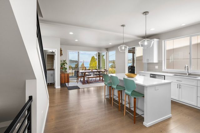 8435 S 113th Street, Seattle, WA 98178