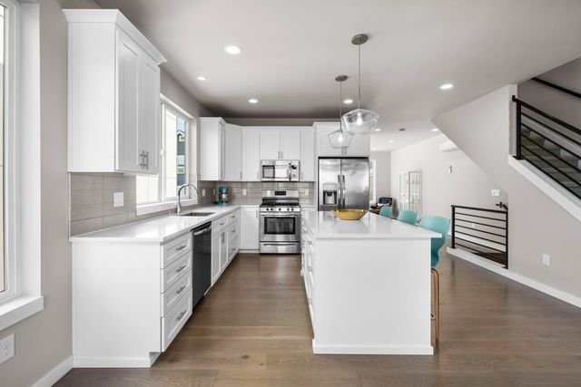 8435 S 113th Street, Seattle, WA 98178