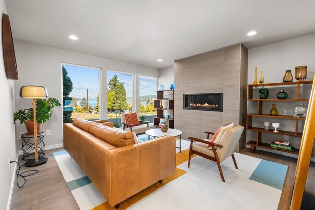 8435 S 113th Street, Seattle, WA 98178