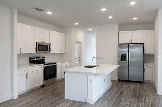 101 ELENA LAVIN CIRCLE 42, Orlando, FL 32807