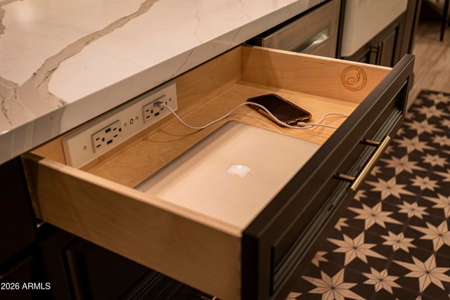 26922 N 87TH Drive, Peoria, AZ 85383