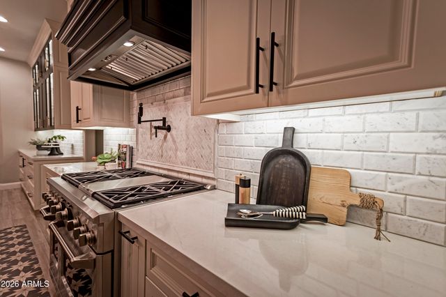 26922 N 87TH Drive, Peoria, AZ 85383