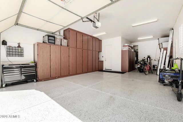 26922 N 87TH Drive, Peoria, AZ 85383