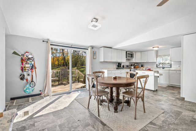 132 Amber Lynn Cir, Columbia, TN 38401