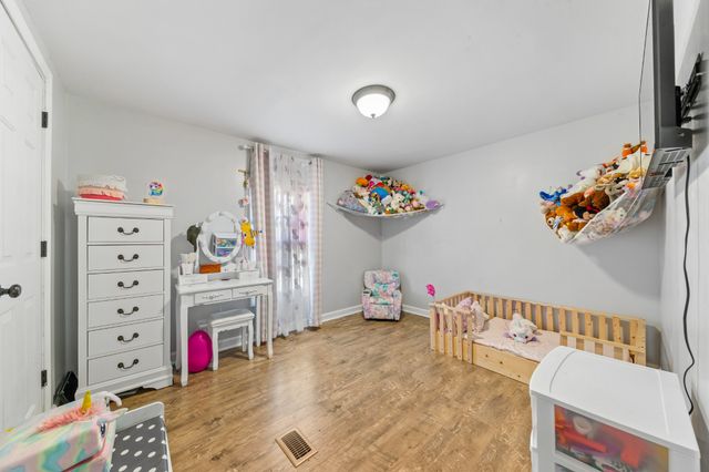 132 Amber Lynn Cir, Columbia, TN 38401