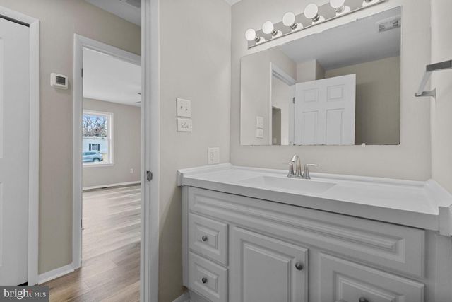 1006 STONE AVE, Waldorf, MD 20602