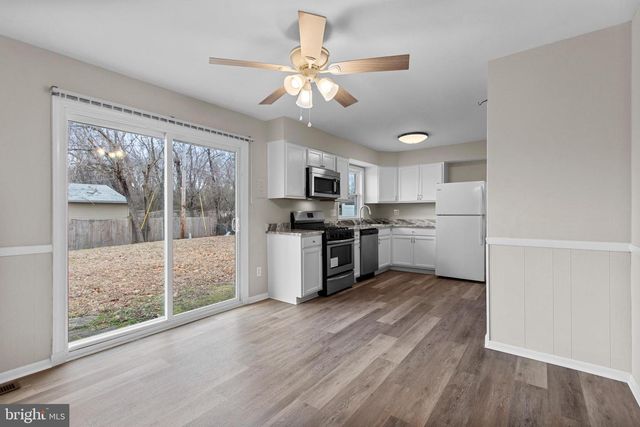 1006 STONE AVE, Waldorf, MD 20602