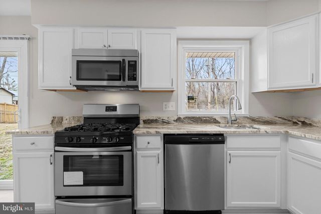 1006 STONE AVE, Waldorf, MD 20602