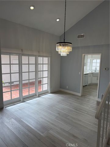 446 Vista Roma, Newport Beach, CA 92660