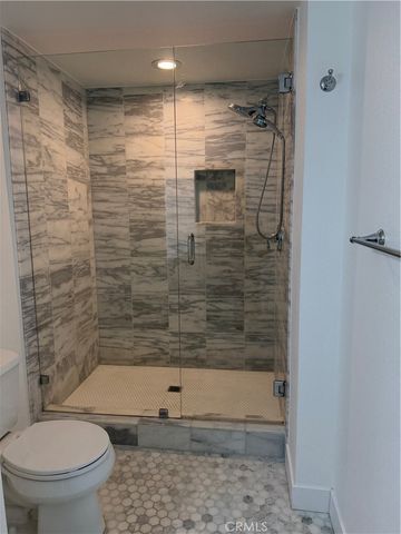 446 Vista Roma, Newport Beach, CA 92660