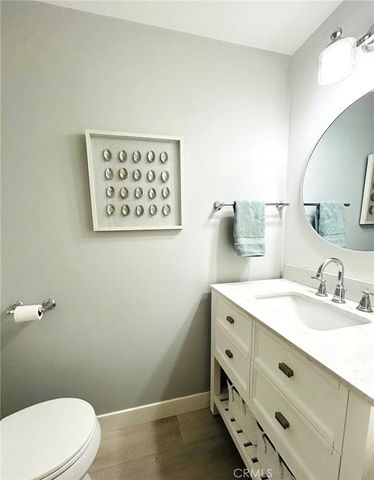 446 Vista Roma, Newport Beach, CA 92660
