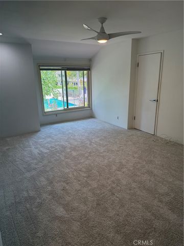 446 Vista Roma, Newport Beach, CA 92660