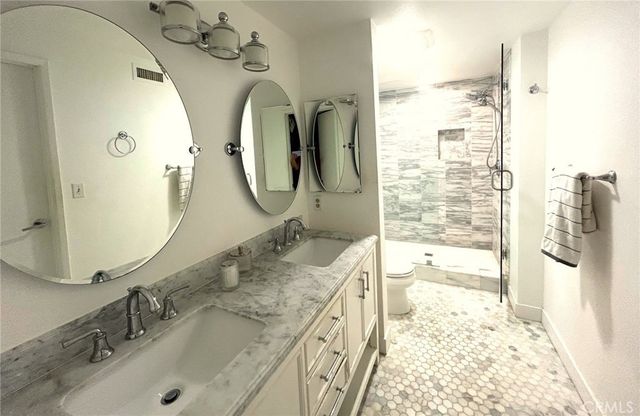 446 Vista Roma, Newport Beach, CA 92660