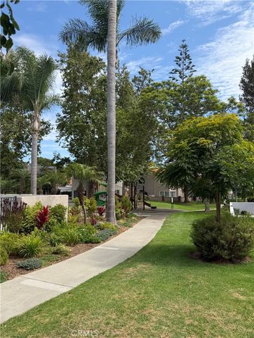 446 Vista Roma, Newport Beach, CA 92660