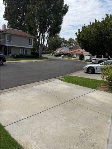446 Vista Roma, Newport Beach, CA 92660