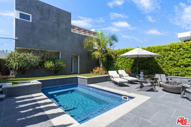 821 Flower Avenue, Venice (los Angeles), CA 90291