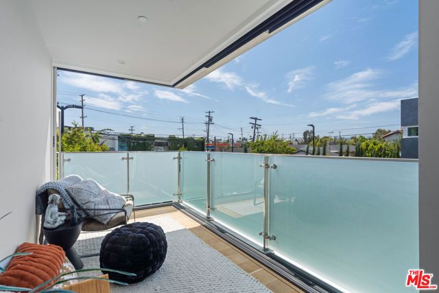 821 Flower Avenue, Venice (los Angeles), CA 90291
