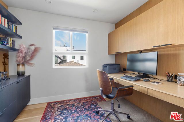 821 Flower Avenue, Venice (los Angeles), CA 90291