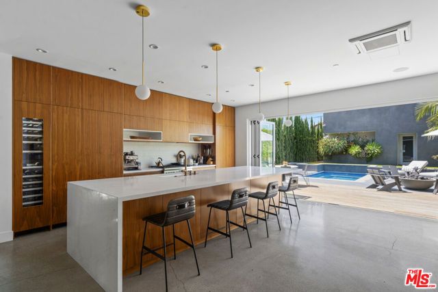 821 Flower Avenue, Venice (los Angeles), CA 90291
