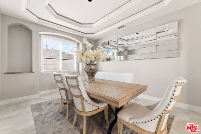 1832 11th Street, Manhattan Beach, CA 90266