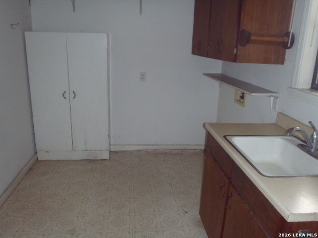 2620 Blumberg Park Rd, Seguin, TX 78155