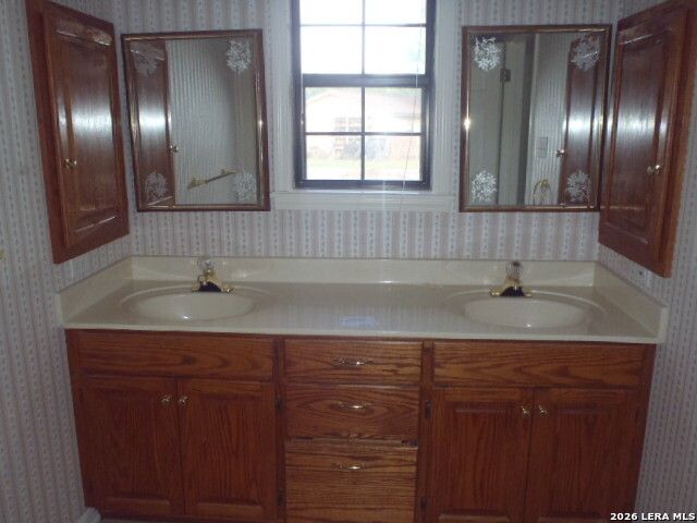 2620 Blumberg Park Rd, Seguin, TX 78155