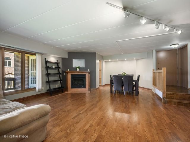 17242 Ridgeland Avenue 2N, Tinley Park, IL 60477