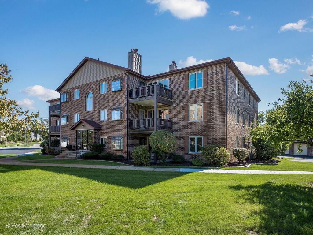 17242 Ridgeland Avenue 2N, Tinley Park, IL 60477 — photo 2