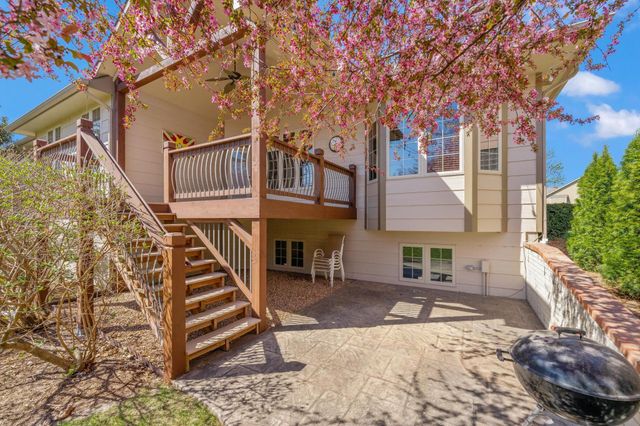 3122 N Brush Creek St, Wichita, KS 67205