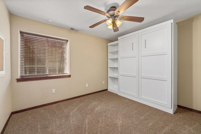 3122 N Brush Creek St, Wichita, KS 67205