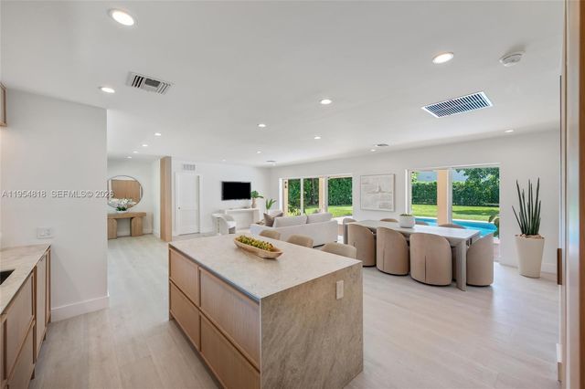 7460 SW 126th St, Pinecrest, FL 33156