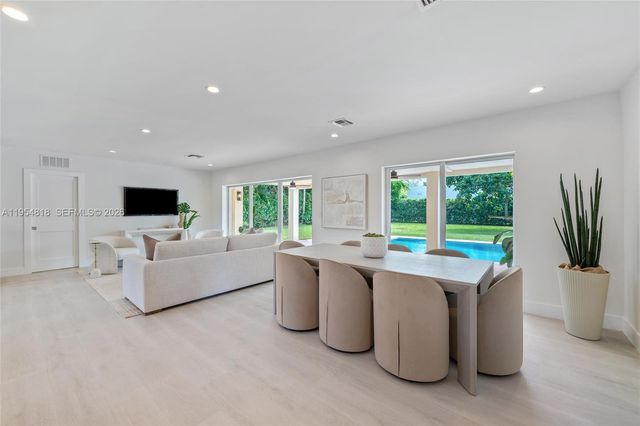 7460 SW 126th St, Pinecrest, FL 33156