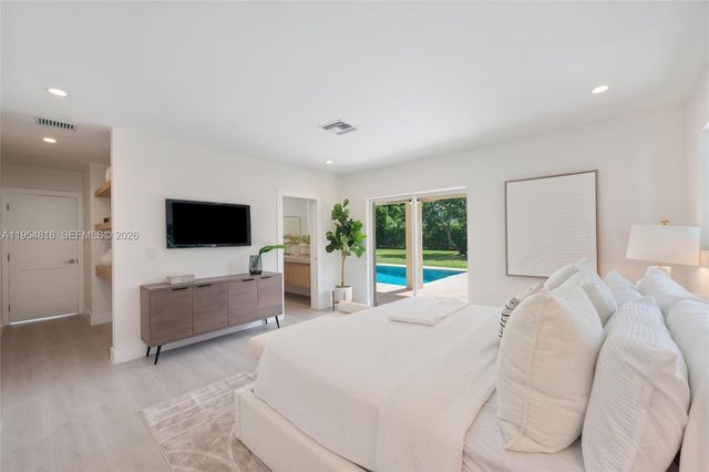 7460 SW 126th St, Pinecrest, FL 33156