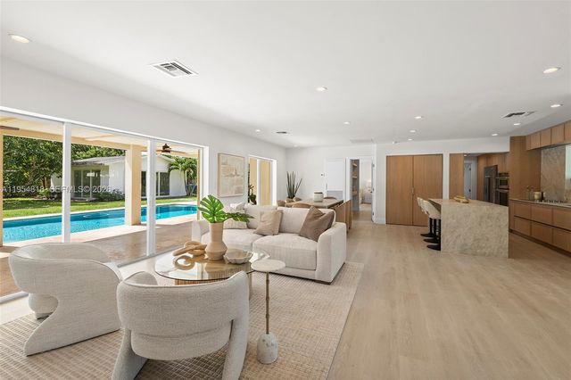 7460 SW 126th St, Pinecrest, FL 33156