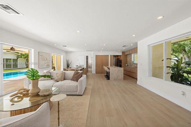 7460 SW 126th St, Pinecrest, FL 33156