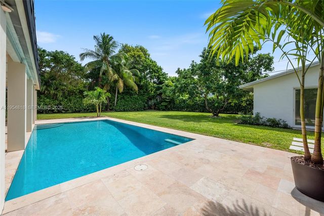 7460 SW 126th St, Pinecrest, FL 33156