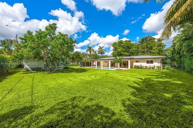 7460 SW 126th St, Pinecrest, FL 33156