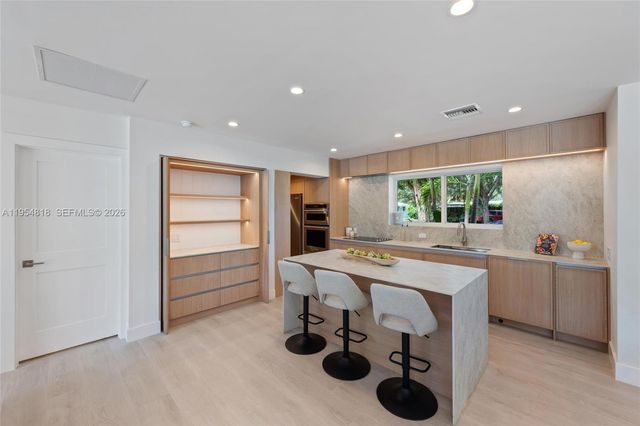 7460 SW 126th St, Pinecrest, FL 33156