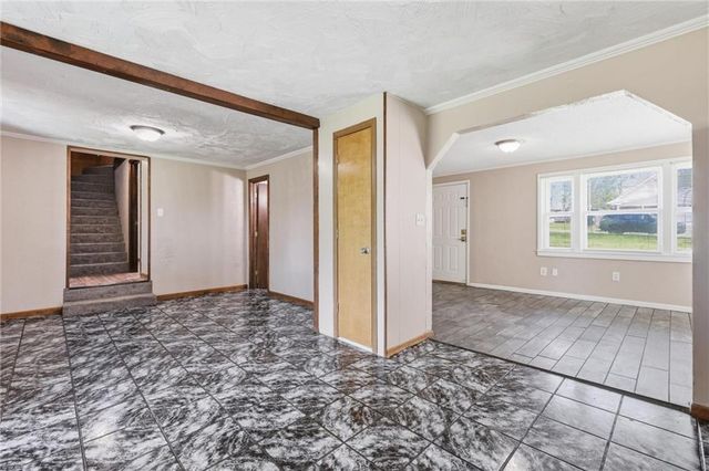 613 E Kansas Avenue, Independence, MO 64050