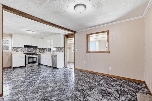 613 E Kansas Avenue, Independence, MO 64050